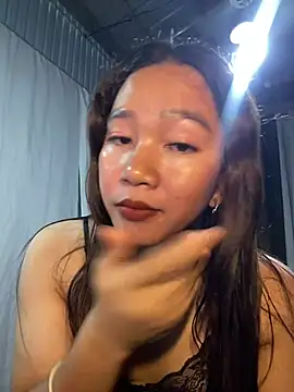 Snapshot of slut_clio chatting on May 23, 2026, 1:15 pm slut clio online show from May 23, 2026, 1:15 pm