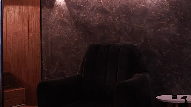 Ariaa Isabell online show from November 24, 2025, 6:29 pm