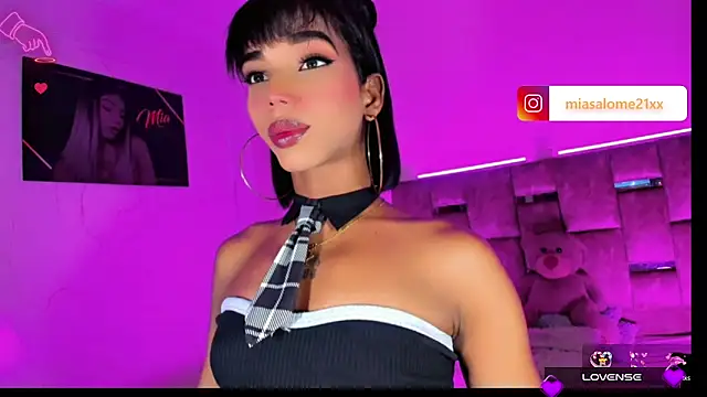 LADY-HOT-SEXY- online show from January 6, 2026, 8:07 am