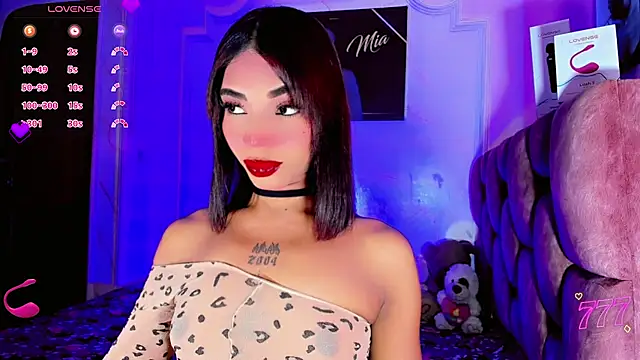 Snapshot of LADY-HOT-SEXY- chatting on June 11, 2026, 2:53 am LADY-HOT-SEXY- online show from June 11, 2026, 2:53 am