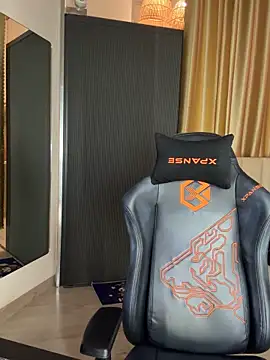 Snapshot of _Meimeibaby_ chatting on November 26, 2025, 11:55 am Meimeibaby online show from November 26, 2025, 11:55 am