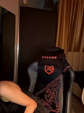 Snapshot of _Meimeibaby_ chatting on January 15, 2026, 9:03 am Meimeibaby online show from January 15, 2026, 9:03 am