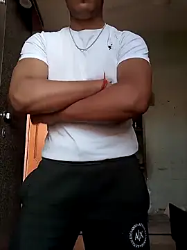 Snapshot of yourcrush0123 chatting on December 15, 2025, 4:39 am yourcrush0123 online show from December 15, 2025, 4:39 am