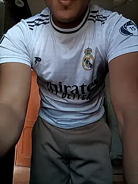 Snapshot of yourcrush0123 chatting on February 6, 2026, 4:50 am yourcrush0123 online show from February 6, 2026, 4:50 am