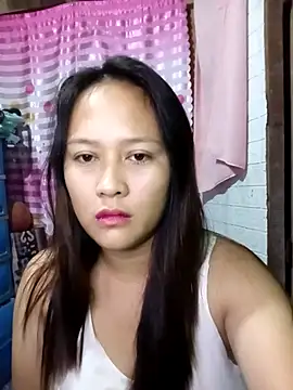 Snapshot of pretty_me092121 chatting on November 16, 2025, 5:51 pm pretty me092121 online show from November 16, 2025, 5:51 pm