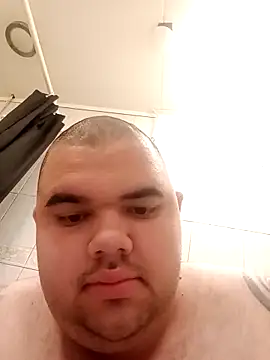 Mackoka online show from April 4, 2026, 8:56 am