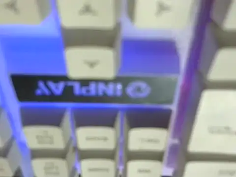 Snapshot of BiniBininggen chatting on December 1, 2025, 4:39 am BiniBininggen online show from December 1, 2025, 4:39 am