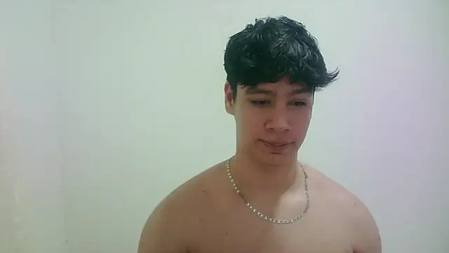 zeus 181 online show from May 5, 2026, 3:36 am
