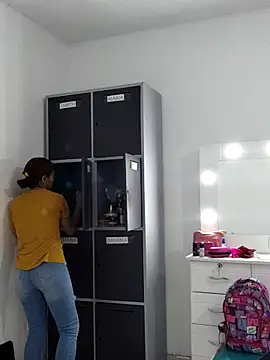 Merybeks online show from October 23, 2025, 10:36 am