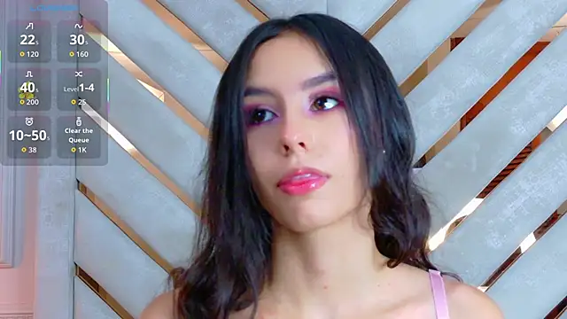 Sarah-Grace online show from December 23, 2025, 1:14 am