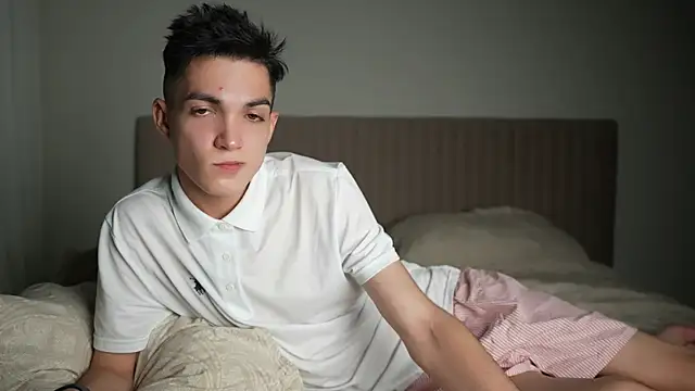 Snapshot of MattyandAiden chatting on June 21, 2026, 6:21 pm MattyandAiden online show from June 21, 2026, 6:21 pm