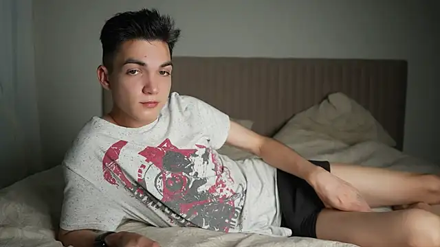 Snapshot of MattyandAiden chatting on June 27, 2026, 5:29 pm MattyandAiden online show from June 27, 2026, 5:29 pm