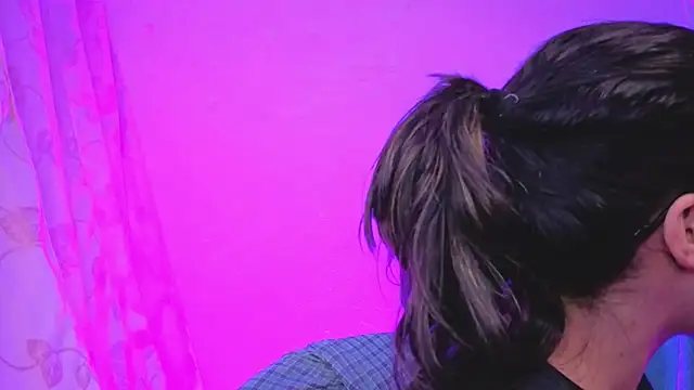 Miranda sexlove  online show from February 3, 2026, 6:00 am