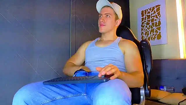 ALANNFERRER online show from May 20, 2026, 12:55 pm