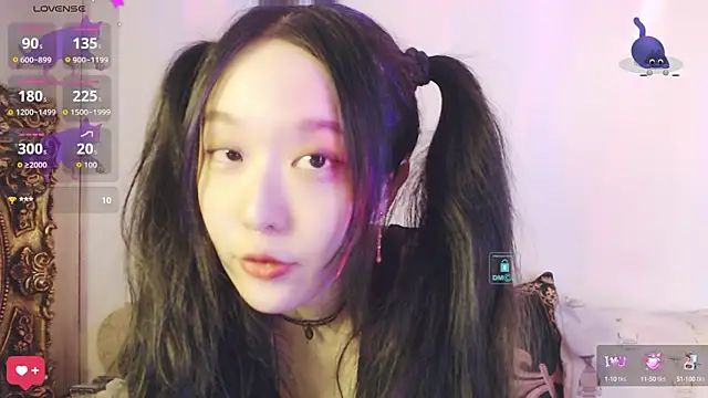 Snapshot of Etherealcat33 chatting on October 16, 2025, 3:57 pm Etherealcat33 online show from October 16, 2025, 3:57 pm