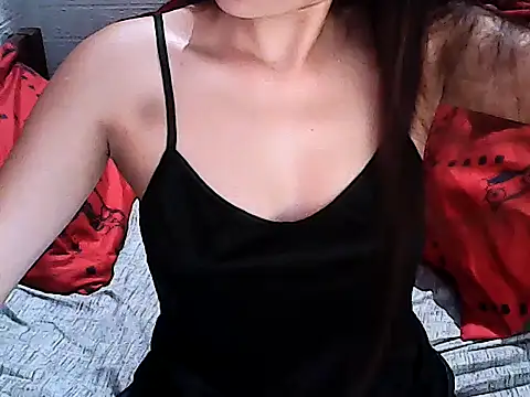 SexyHenesy online show from June 23, 2026, 7:56 pm