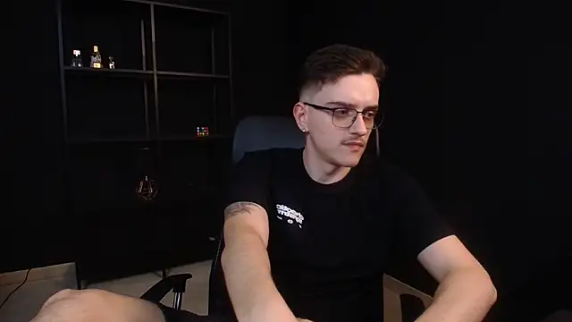 FelixStarkk online show from May 15, 2026, 5:31 pm
