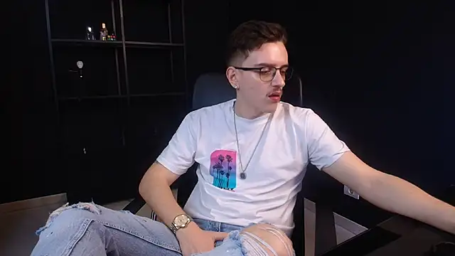 FelixStarkk online show from May 28, 2026, 6:10 am