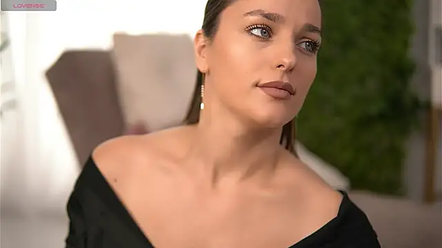 Snapshot of FreyaHeart chatting on October 12, 2025, 6:23 am FreyaHeart online show from October 12, 2025, 6:23 am