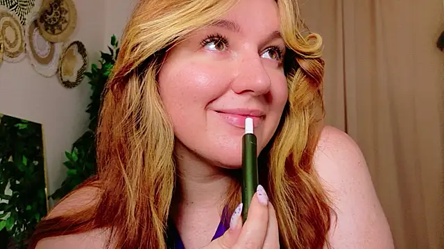 Snapshot of love_me__tonight_ chatting on July 11, 2026, 11:50 pm love me tonight online show from July 11, 2026, 11:50 pm