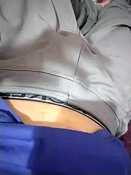 Snapshot of zorhotty chatting on September 25, 2025, 1:04 pm zorhotty online show from September 25, 2025, 1:04 pm