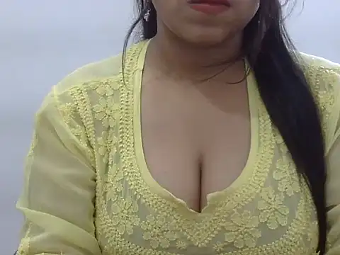 LIYO  online show from June 15, 2026, 7:32 am