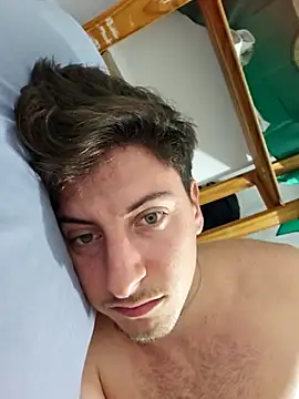 Temptingboss online show from January 12, 2026, 12:16 am