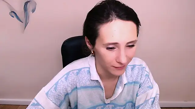 Snapshot of AlissaJersi chatting on October 30, 2025, 10:06 am AlissaJersi online show from October 30, 2025, 10:06 am