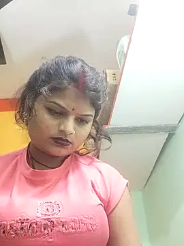 Snapshot of Hot_mirchjii chatting on November 5, 2025, 5:57 pm Hot mirchjii online show from November 5, 2025, 5:57 pm