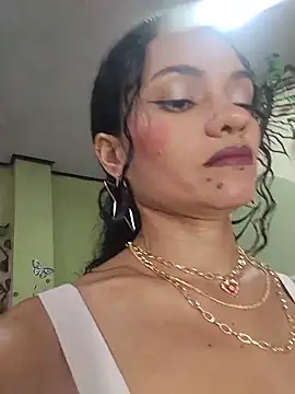 Snapshot of Karen_Ariass chatting on May 13, 2026, 1:52 pm Karen Ariass online show from May 13, 2026, 1:52 pm