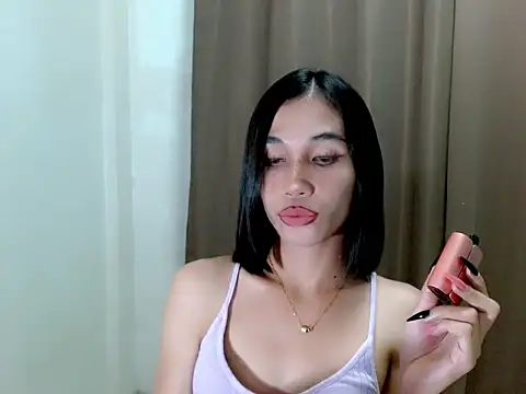 Snapshot of Urfucking_khloe1 chatting on November 5, 2025, 4:51 pm Urfucking khloe1 online show from November 5, 2025, 4:51 pm