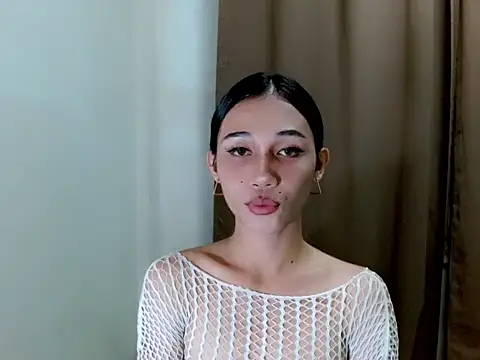 Snapshot of Urfucking_khloe1 chatting on November 15, 2025, 12:34 pm Urfucking khloe1 online show from November 15, 2025, 12:34 pm