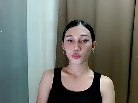 Snapshot of Urfucking_khloe1 chatting on November 19, 2025, 5:18 am Urfucking khloe1 online show from November 19, 2025, 5:18 am