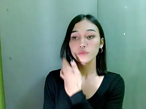 Snapshot of Urfucking_khloe1 chatting on December 15, 2025, 1:59 pm Urfucking khloe1 online show from December 15, 2025, 1:59 pm