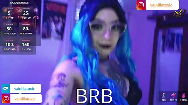 Snapshot of vainilla_doll chatting on March 3, 2026, 1:45 am vainilla doll online show from March 3, 2026, 1:45 am