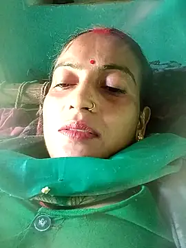 Snapshot of Hot_chinkiji chatting on November 16, 2025, 7:58 am Hot chinkiji online show from November 16, 2025, 7:58 am