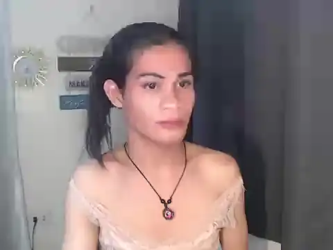 Snapshot of bellalot chatting on December 3, 2025, 12:07 am bellalot online show from December 3, 2025, 12:07 am