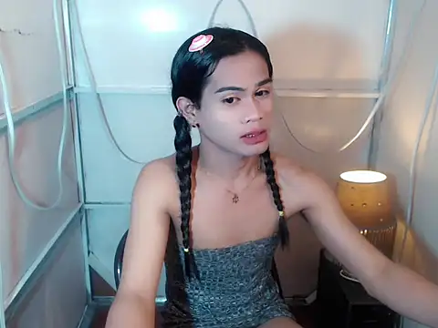 Snapshot of bellalot chatting on February 24, 2026, 11:03 pm bellalot online show from February 24, 2026, 11:03 pm