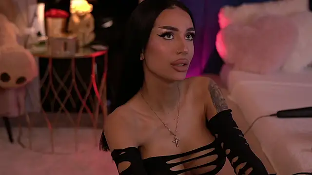 Snapshot of KimNatty chatting on November 11, 2025, 3:01 pm KimNatty online show from November 11, 2025, 3:01 pm