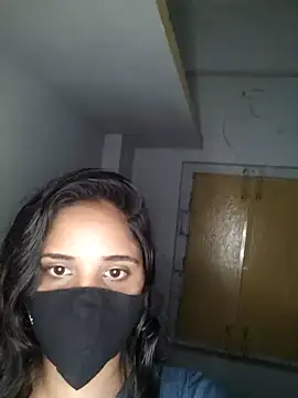 Snapshot of 00USER chatting on September 10, 2025, 9:59 pm 00USER online show from September 10, 2025, 9:59 pm