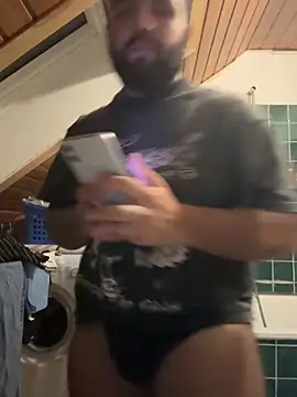 Snapshot of german_turk chatting on September 17, 2025, 11:06 pm german turk online show from September 17, 2025, 11:06 pm