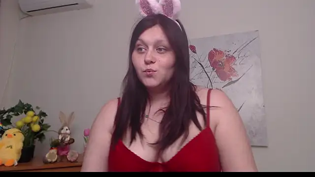 Snapshot of Alisawoods_ chatting on April 5, 2026, 12:46 pm Alisawoods online show from April 5, 2026, 12:46 pm