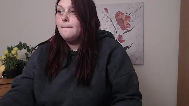 Snapshot of Alisawoods_ chatting on April 26, 2026, 10:24 am Alisawoods online show from April 26, 2026, 10:24 am