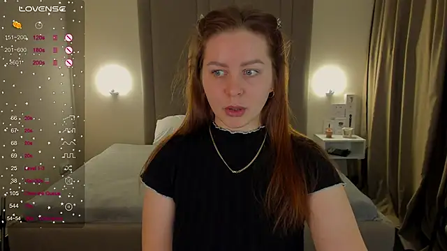 MikaBloom online show from January 9, 2026, 1:41 am