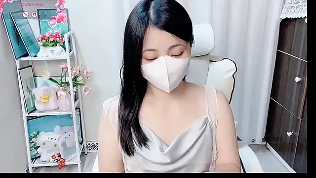 Snapshot of phuongnhi_ chatting on June 9, 2026, 11:55 am phuongnhi online show from June 9, 2026, 11:55 am
