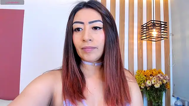 Snapshot of SashaGreyy_ chatting on November 13, 2025, 9:25 pm SashaGreyy online show from November 13, 2025, 9:25 pm