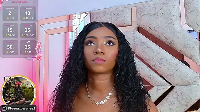 Snapshot of Tessa_Owenss chatting on October 4, 2025, 4:27 pm Tessa Owenss online show from October 4, 2025, 4:27 pm