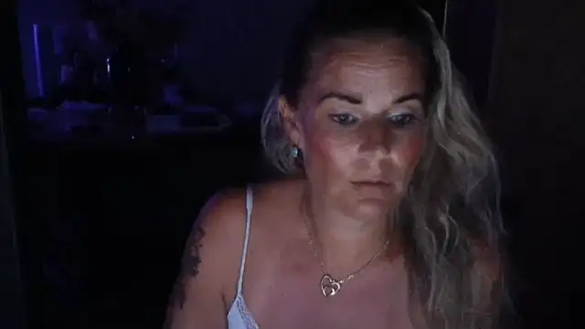 Mrs-Aurora online show from July 16, 2026, 12:38 am