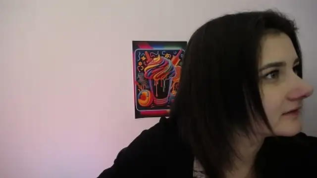 Katrin kiss  online show from October 23, 2025, 12:26 pm