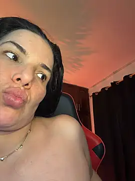 Snapshot of carol_cruz133 chatting on June 4, 2026, 11:33 pm carol cruz133 online show from June 4, 2026, 11:33 pm